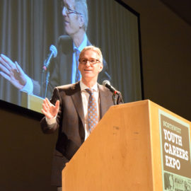 Expo 2017: Mayor Ted Wheeler, Nike’s Tinker Hatfield encourage students at PWA Breakfast